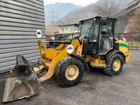 Egyéb 2010 Caterpillar 906H (14)