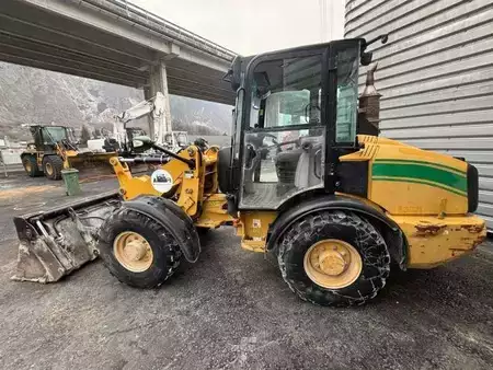Egyéb 2010 Caterpillar 906H (17)