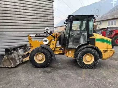 Egyéb 2010 Caterpillar 906H (18)