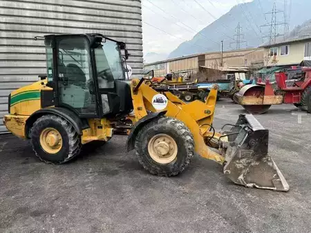 Egyéb 2010 Caterpillar 906H (2)