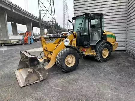 Egyéb 2010 Caterpillar 906H (23)