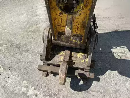 Sloopgraafmachines 2008 Caterpillar 330D L + BRAS DE DEMOLITION (19)
