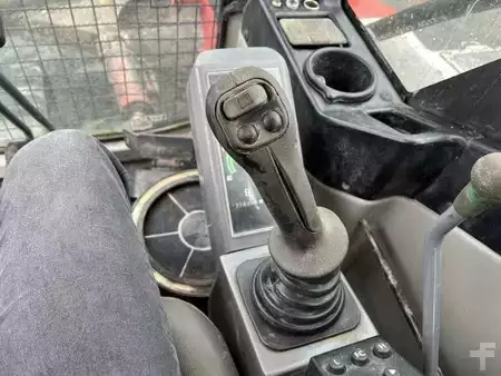 Escavadora de rastos 2004 Takeuchi TB1140 (44)