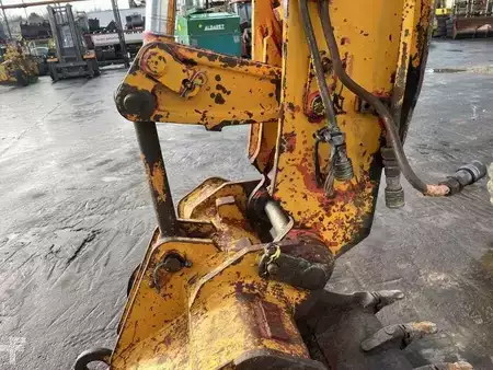 Mobiele graafmachines 1982 Poclain P60 (12)