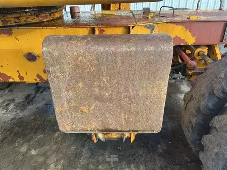 Mobiele graafmachines 1982 Poclain P60 (24)