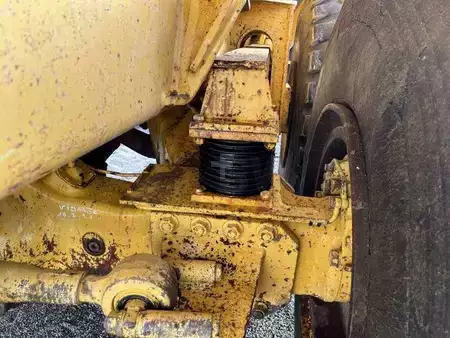 Wywrotki przegubowe 1989 Volvo A35 6X6 (19)