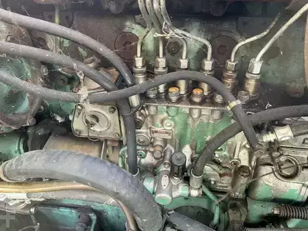 Wywrotki przegubowe 1989 Volvo A35 6X6 (45)