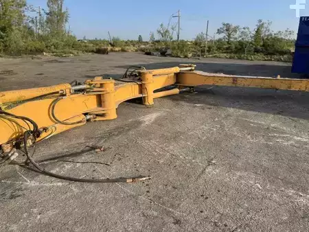 Wheel Excavators 2000 Liebherr A316 - POUR PIECES (20)