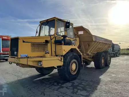 Wywrotki przegubowe 1989 Volvo A25 6X4 (3)