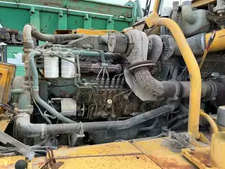 Wywrotki przegubowe 1989 Volvo A25 6X4 (44)