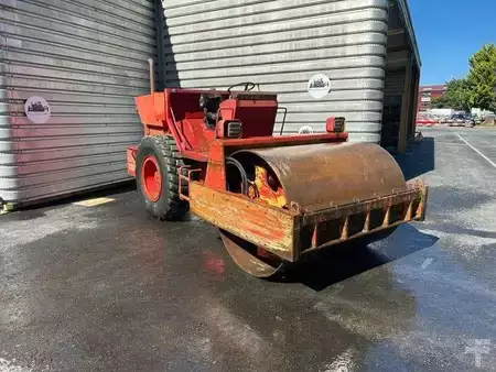 Fåren ruller 1990 Bitelli BORA C80 (10)