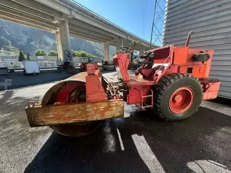 Fåren ruller 1990 Bitelli BORA C80 (14)