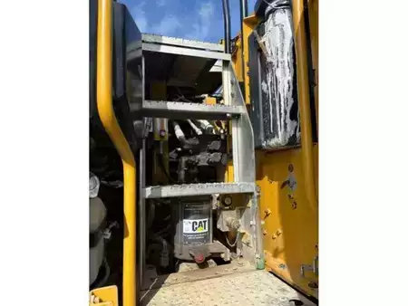 Mobilní bagry 2019 Caterpillar M314 (6)