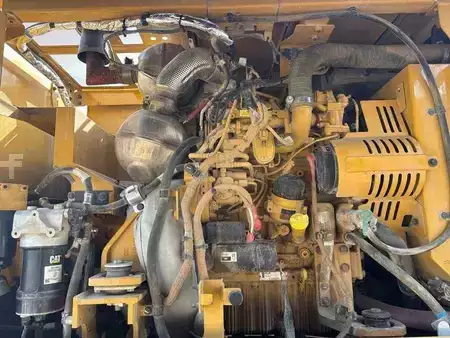Mobilní bagry 2019 Caterpillar M314 (8)
