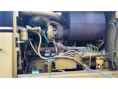 Grejdry 2001 Caterpillar 140H-ES (6)