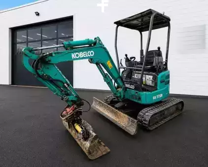 Mini-koparki 2017 Kobelco SK17SR-5 (2)
