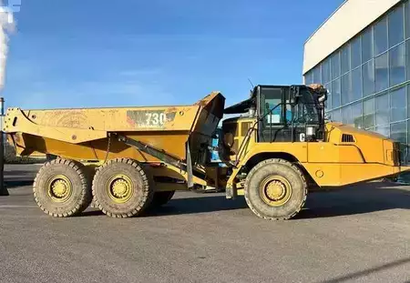 Knikdumpers 2019 Caterpillar 730 (1)