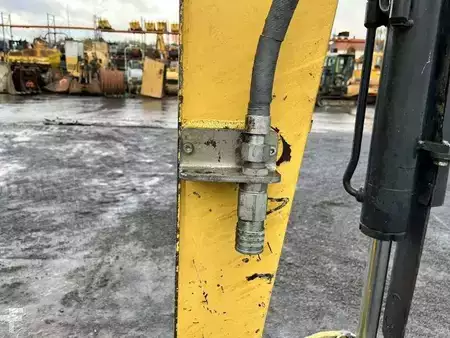 Minigraver 2019 Yanmar SV26 (13)