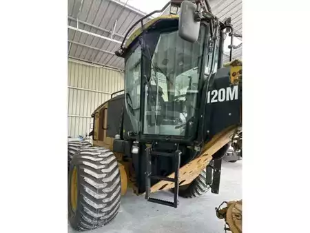Gradere 2010 Caterpillar 120M (12)