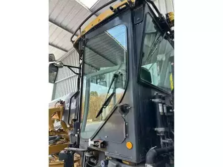 Gradere 2010 Caterpillar 120M (9)