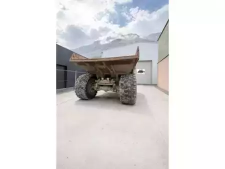 Knikdumpers 2000 Caterpillar D30D (19)