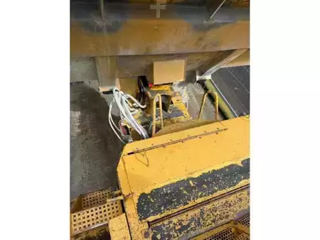Knikdumpers 2000 Caterpillar D30D (22)