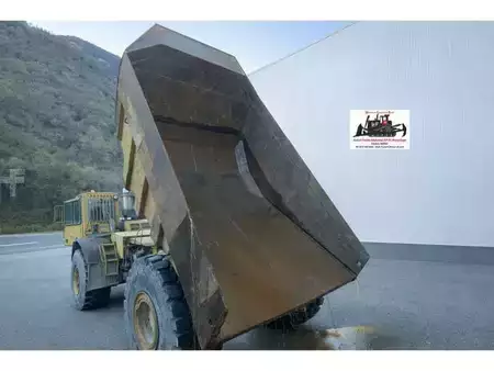 Knikdumpers 2000 Caterpillar D30D (9)