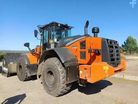 Chargeuse sur pneus 2024 Hitachi ZW220-7 (3)
