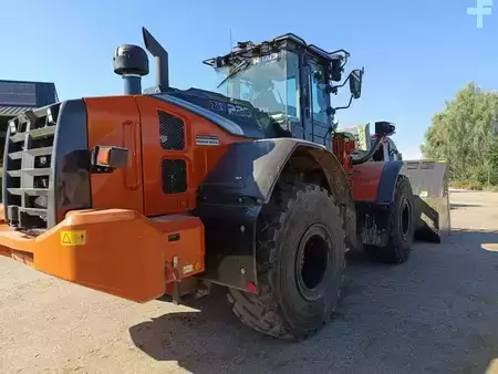 Chargeuse sur pneus 2024 Hitachi ZW220-7 (4)