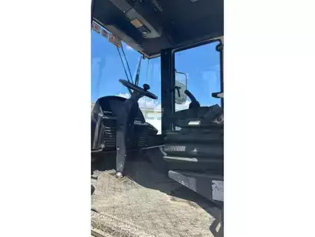 Compacteur á pieds de mouton 2005 BOMAG BW219 DH-4 (9)