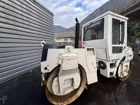 Tandemjyrät  2000 BOMAG BW144AD2 (27)