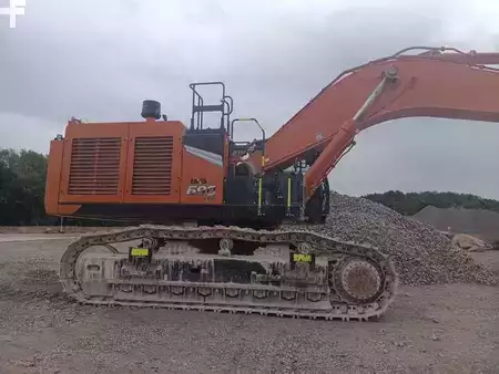 Escavatori cingolati 2023 Hitachi ZX690LCR-7 (1)