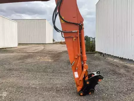 Wheel Excavators 2023 Hitachi ZX155W-7 (5)