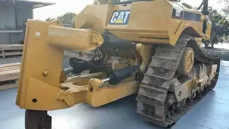 Pásové buldozery 2006 Caterpillar D8T (4)
