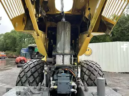 Compacteur á pieds de mouton 1999 BOMAG BW216 D-3 (26)