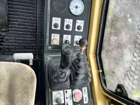 Compacteur á pieds de mouton 1999 BOMAG BW216 D-3 (45)