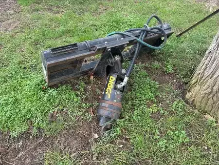 Pozostałe 2021 Bobcat T870 + 6 ACCESSOIRES (15)