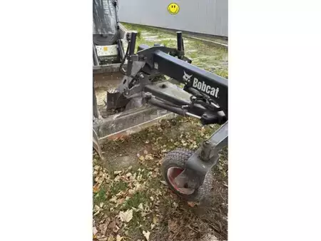 Pozostałe 2021 Bobcat T870 + 6 ACCESSOIRES (20)