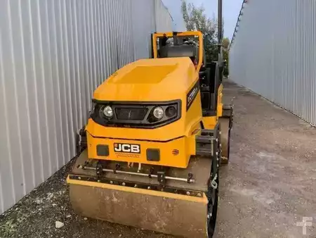 Tandemjyrät  2023 JCB CT260-120 (4)