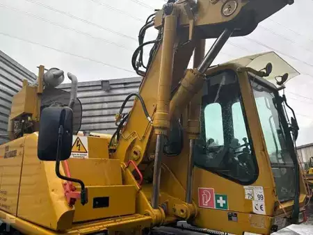 Altri 2001 Atlas 1404KZW (21)