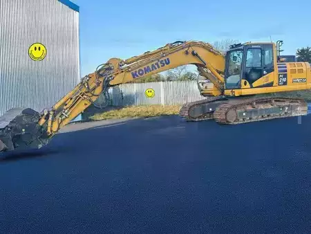 Hydraulic Excavators 2022 Komatsu PC210LCI-11E0 (1)