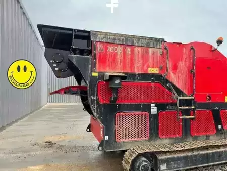 Overige 2024 Red Rhino 7000 A MACHOIRE (5)