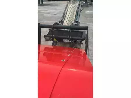 Overige 2024 Red Rhino 7000 A MACHOIRE (7)
