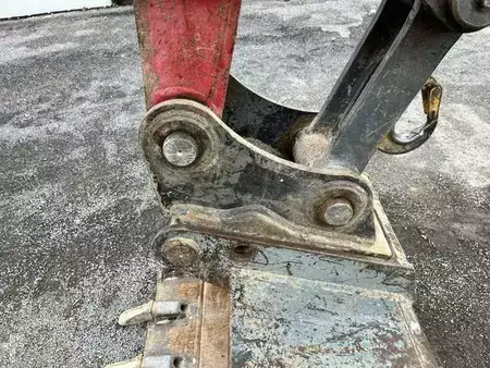 Lánctalpas kotrógép 2002 Wacker Neuson 8002 RD (15)