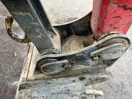 Lánctalpas kotrógép 2002 Wacker Neuson 8002 RD (17)