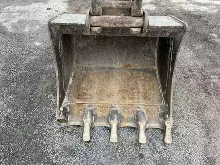 Lánctalpas kotrógép 2002 Wacker Neuson 8002 RD (20)