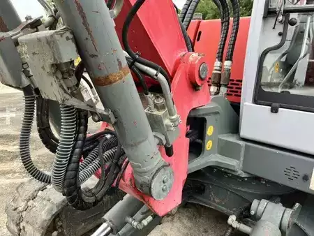 Lánctalpas kotrógép 2002 Wacker Neuson 8002 RD (22)