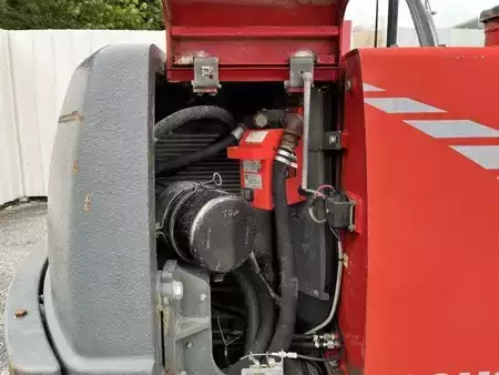 Lánctalpas kotrógép 2002 Wacker Neuson 8002 RD (32)