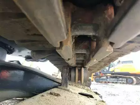Escavatori cingolati 2024 Hitachi ZX95USBRP-7 (9)