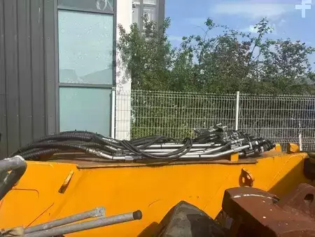 Demolition Excavators 2017 Hyundai HX520L (13)